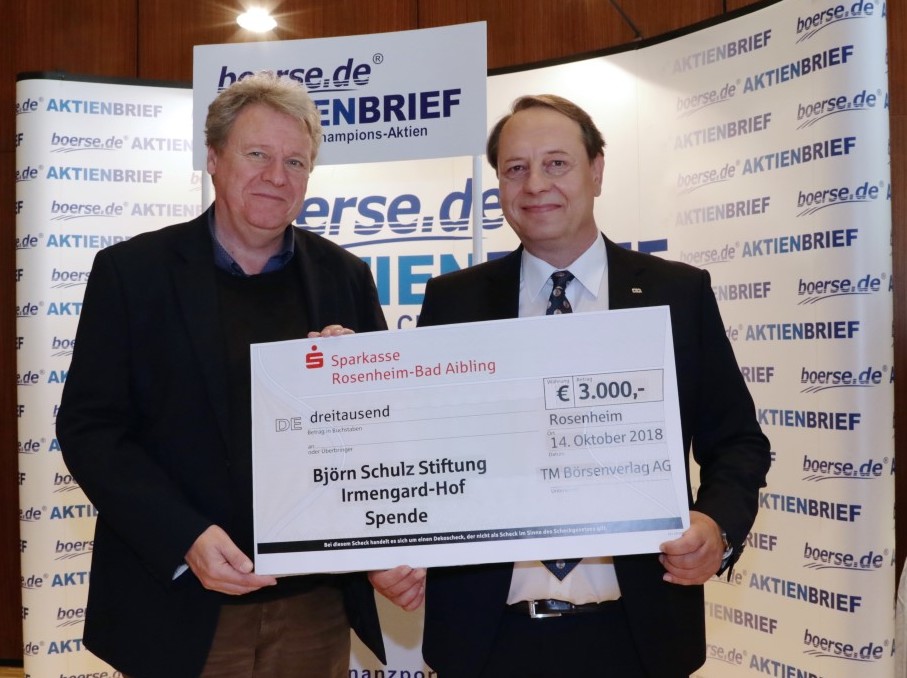 3000 Euro an die Björn-Schulz-Stiftung Irmengard-Hof 3000 Euro an die Björn-Schulz-Stiftung Irmengard-Hof