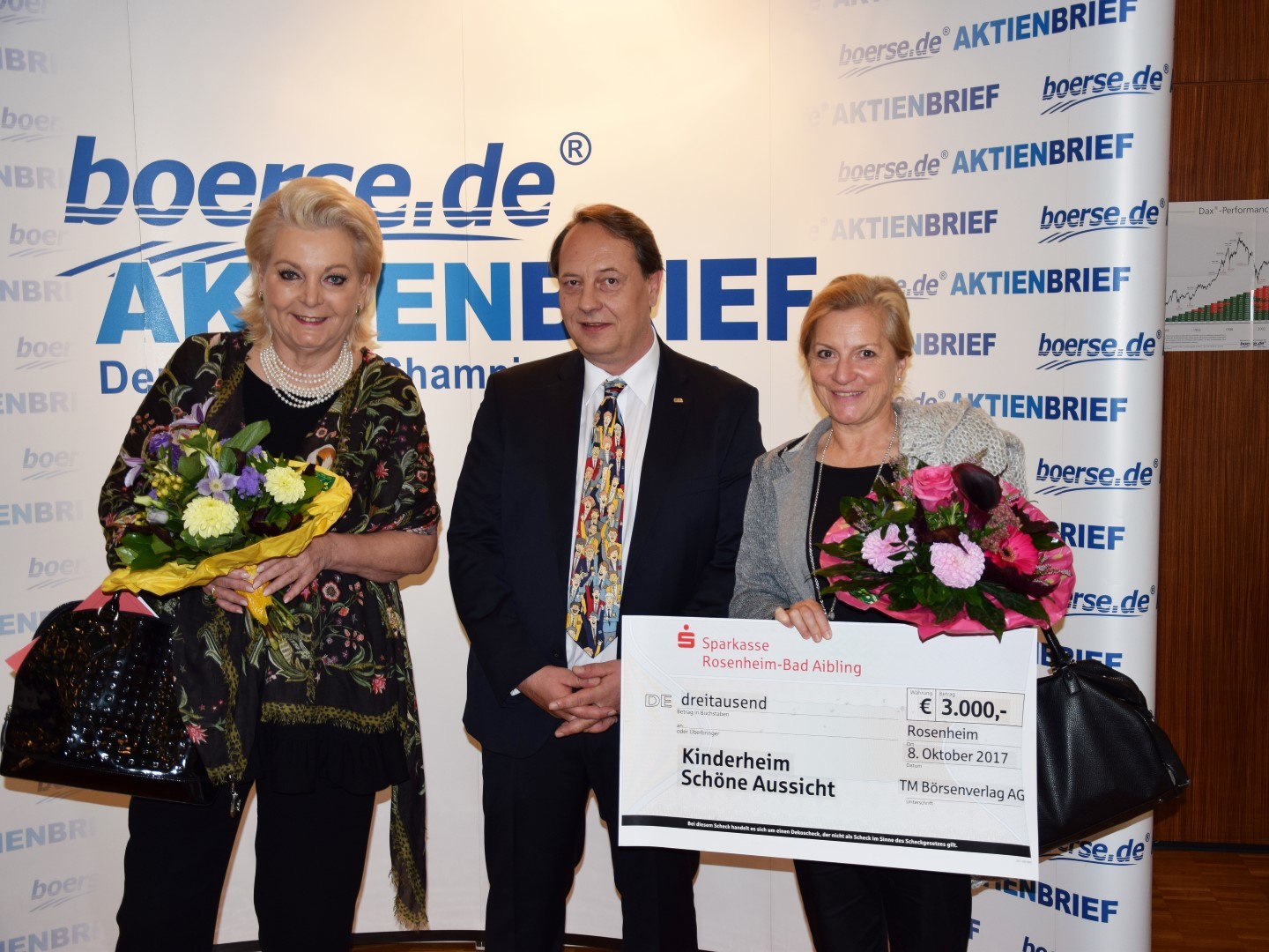 3000 Euro an das Kinderheim „Schöne Aussicht“ 3000 Euro an das Kinderheim „Schöne Aussicht“